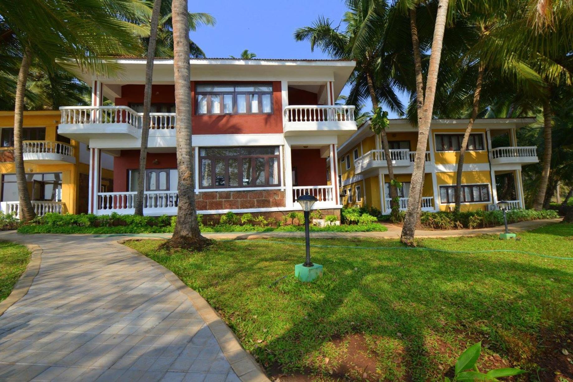 Bambolim Beach Resort Exterior foto